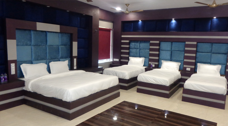 hotel grand lajja
